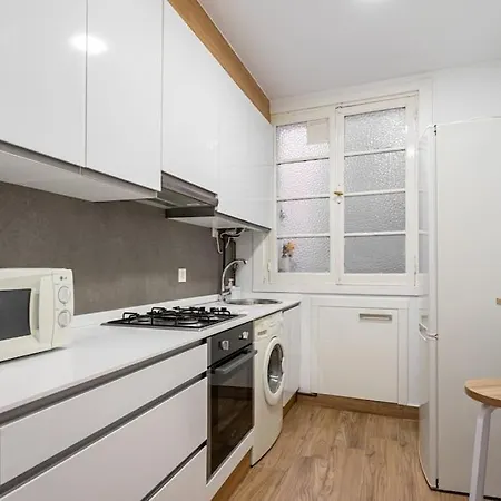 El Parchis, Menendez Valdes Apartament Gijón