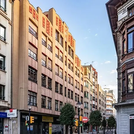 El Parchis, Menendez Valdes * Gijón