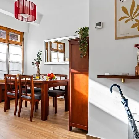 Apartament El Parchis, Menendez Valdes *