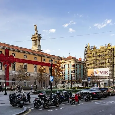 דירה El Parchis, Menendez Valdes