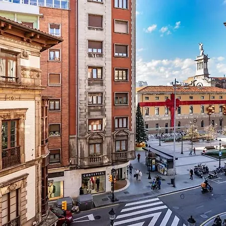 El Parchis, Menendez Valdes דירה *